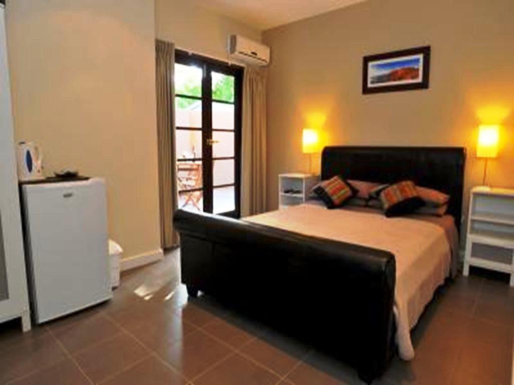 Waikiki Beach Bed And Breakfast Hopeland Exterior foto